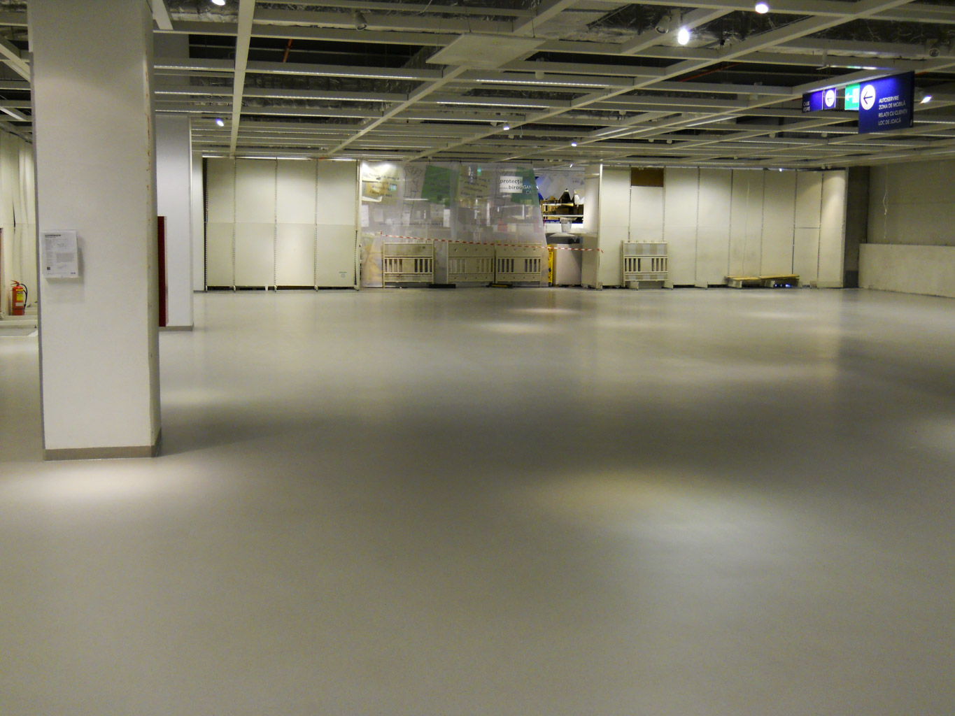 commercial epoxy flooring